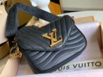 MULTI-POCHETTE BLACK CALFKIN 19CM CROSS BODY BAG - Image 3