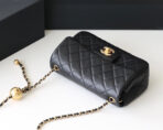 FLAP BAG 20CM GOLD HARDWARE BLACK LAMBSKIN - Image 4