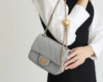 FLAP BAG 17CM GREY LAMBSKIN GOLD HARDWARE - Image 4