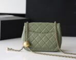 FLAP BAG 17CM KHAKI LAMBSKIN GOLD HARDWARE - Image 5