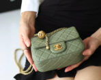 FLAP BAG 17CM KHAKI LAMBSKIN GOLD HARDWARE - Image 7