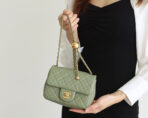 FLAP BAG 17CM KHAKI LAMBSKIN GOLD HARDWARE - Image 9