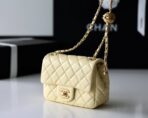 FLAP BAG 17CM YELLOW LAMBSKIN GOLD HARDWARE - Image 4