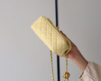 FLAP BAG 17CM YELLOW LAMBSKIN GOLD HARDWARE - Image 7