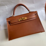 HM KELLY 19CM GOLD SADDLE  GOLD HARDWARE - Image 4