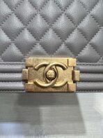 BOY BAG MEDIUM 25 GREY CAVIAR GOLD HARDWARE - Image 4