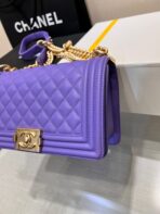 BOY BAG MEDIUM 25 PURPLE CAVIAR GOLD HARDWARE - Image 3