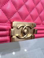 BOY BAG MEDIUM 25 RED CAVIAR GOLD HARDWARE - Image 4