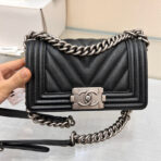 BOY BAG SMALL 20 BLACK CHEVRON CAVIAR RUTHENIUM HARDWARE - Image 2