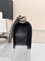 BOY BAG SMALL 20 BLACK CHEVRON CAVIAR RUTHENIUM HARDWARE - Image 4