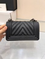BOY BAG SMALL 20 BLACK CHEVRON CAVIAR RUTHENIUM HARDWARE - Image 6