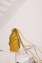 CC HOBO BAG 22 YELLOW LAMBSKIN GOLD HARDWARE - Image 6