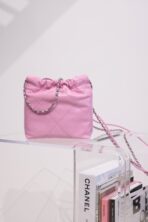 CC HOBO BAG 22 PINK LAMBSKIN SILVER HARDWARE 20CM - Image 5