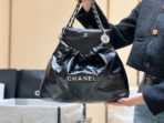 CC 19 HOBO BAG 43CM BLACK GOATSKIN SILVER HARDWARE - Image 10