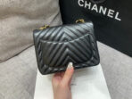 MINI SQUARE FLAP BAG 17CM BLACK LAMBSKIN CHEVRON GOLD HARDWARE - Image 5