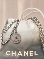 CC HOBO MINI 20CM WHITE GREY LAMBSKIN SILVER HARDWARE - Image 4