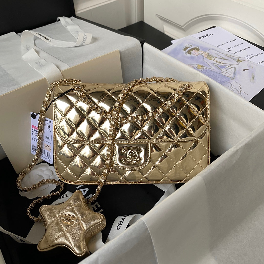13347690228191047_1800x1800_76a7a572-3837-4b0f-9deb-0abf1cb8d10d.jpg FLAP BAG MEDIUM 24CM GOLD METALIC CALFSKIN - Image 1