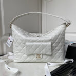 CC LARGE HOBO 37CM WHITE LAMBSKIN GOLD HARDWARE - Image 2