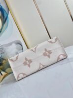 ONTHEGO 35 WHITE BROWN MONOGRAM CANVAS - Image 5