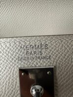 HM KELLY 25CM WHITE  SILVER HARDWARE - Image 9