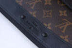 POCHETTE TO GO 30 MONOGRAM CANVAS - Image 5