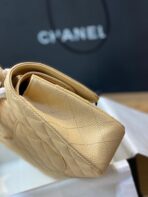 FLAP BAG 25CM GOLD HARDWARE BEIGE CAVIAR - Image 4