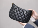 CC HOBO SHOULDER BAG 23CM BLACK CAVIAR GOLD HARDWARE - Image 3