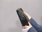CC HOBO SHOULDER BAG 23CM BLACK CAVIAR GOLD HARDWARE - Image 4