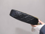 CC HOBO SHOULDER BAG 23CM BLACK CAVIAR GOLD HARDWARE - Image 6