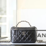 CC VANITY CASE 17 BLACK LAMBSKIN SILVER HARDWARE - Image 2