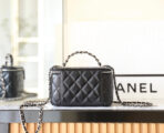 CC VANITY CASE 17 BLACK LAMBSKIN SILVER HARDWARE - Image 6