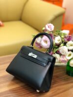 KELLY MINI 20 BAG IN BLACK SMOOTH  WITH SILVER HARDWARE - Image 3