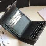 CC FLAP CARD HOLDER 11.5 BLACK GRAINED CALFSKIN WITH GOLD ICON - Image 6