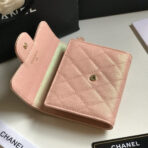 CC FLAP CARD HOLDER 11.5 PALE PINK GRAINED CALFSKIN GOLD ICON - Image 4