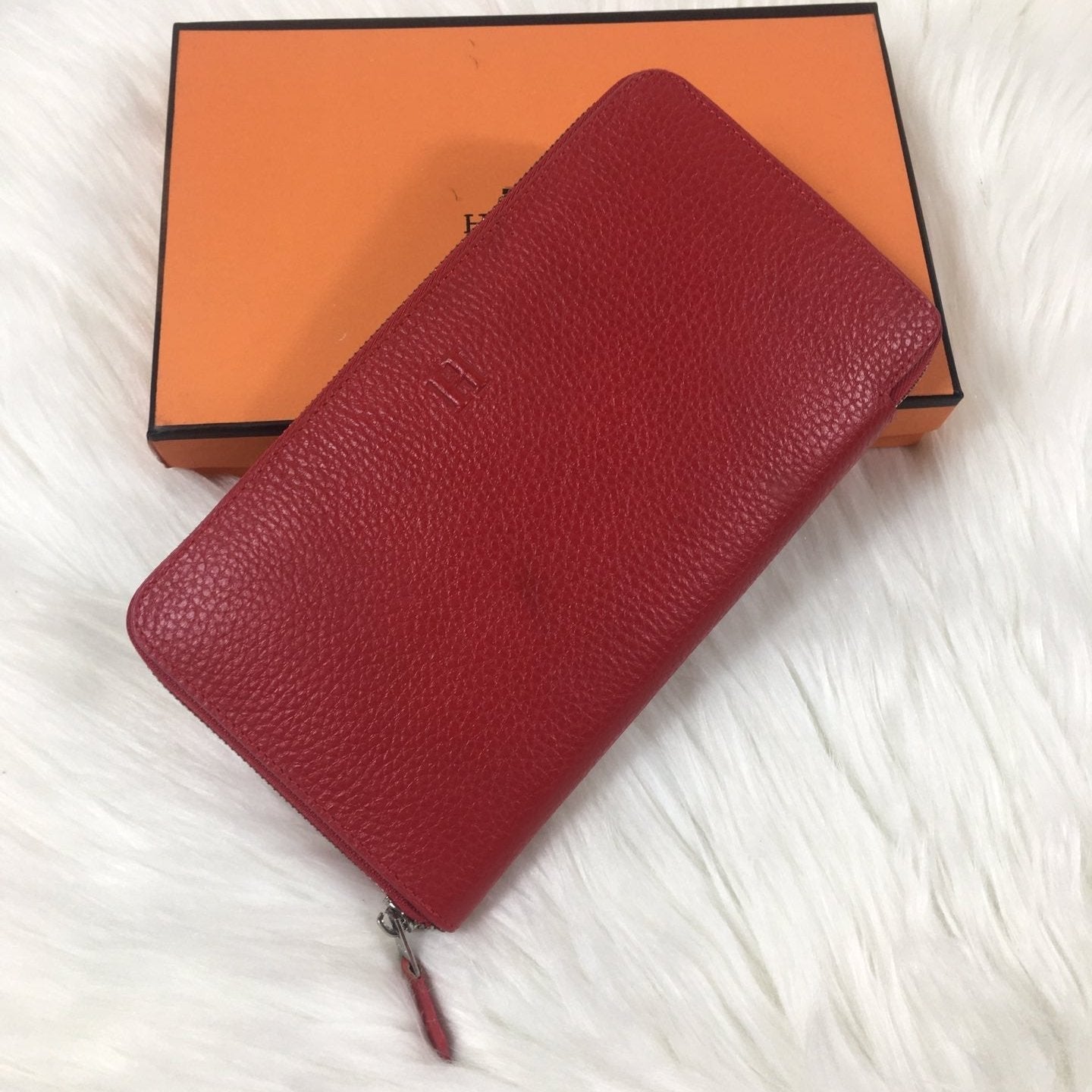 1567159310_294389300_0_1800x1800_71d6d360-f90d-4dfe-bd22-5510d6928943-1.jpg HM SILK'IN CLASSIC WALLET 20 APPLE GRAINED - Image 1