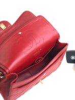 FLAP BAG JUMBO 30CM RED CAVIAR GOLD HARDWARE - Image 3