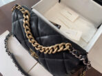 19 FLAP BAG 30 BLACK GOATSKIN GOLD HARDWARE - Image 3