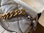 19 FLAP BAG 30 GREY GOATSKIN GOLD HARDWARE - Image 5