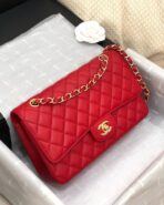 FLAP BAG MEDIUM 25CM RED CAVIAR GOLD HARDWARE - Image 3
