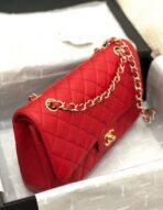 FLAP BAG MEDIUM 25CM RED CAVIAR GOLD HARDWARE - Image 8