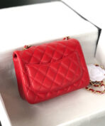 MINI SQUARE FLAP BAG 17CM RED LAMBSKIN GOLD HARDWARE - Image 5