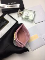CC BOY CARD HOLDER 11.2 BABY PINK CALFSKIN GOLD ICON - Image 6