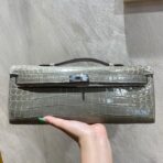KELLY CUT 31 IN ASH GRAY SHINNY  CROCO-EMBOSSED WITH SILVER HARDWARE
