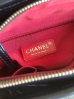 CC MEDIUM 20 HOBO BAG IN BLACK CALFSKIN WITH STRAP - Image 6
