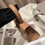 KELLY MINI 20 BAG IN CORAL PINK SMOOTH  WITH GOLD HARDWARE - Image 3