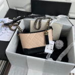 CC ABRIELLE MINI 20 HOBO BAG IN ALMOND BEIGE MIX BLACK CALFSKIN - Image 2