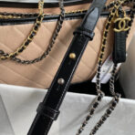 CC ABRIELLE MEDIUM 28 HOBO BAG IN ALMOND BEIGE MIX BLACK CALFSKIN - Image 4