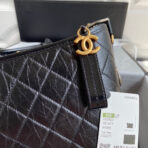 CC ABRIELLE MEDIUM 28 HOBO BAG IN BLACK CALFSKIN - Image 4