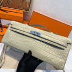 KELLY CUT 31 IN PEARL GRAY  ALLIGATOR LEATHER WITH SILVER HARDWARE - Image 3