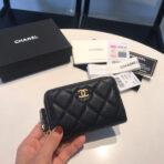 CC ZIPPED CAVIAR PURSE 11 BLACK CALFSKIN GOLD ICON - Image 2